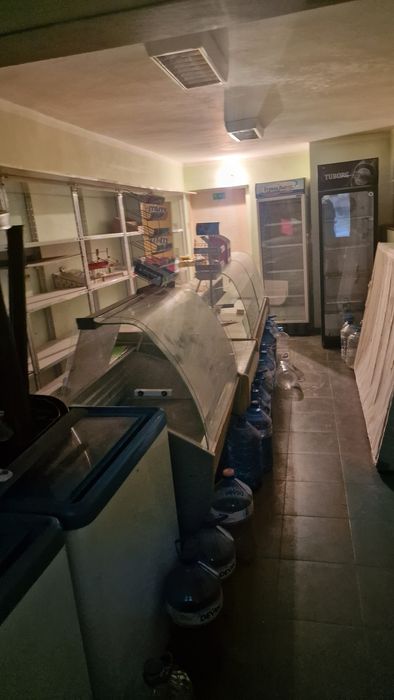 Хранителен магазин под наем