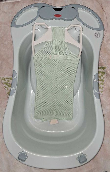 Детская ванночка с анатомической горкой и гамачком