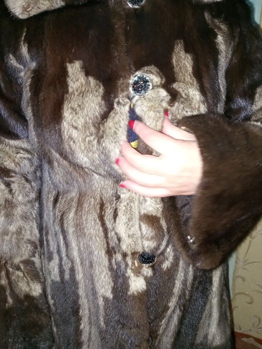 Продаётся шуба и куртка норковые настоящие СРОЧНО хорошие