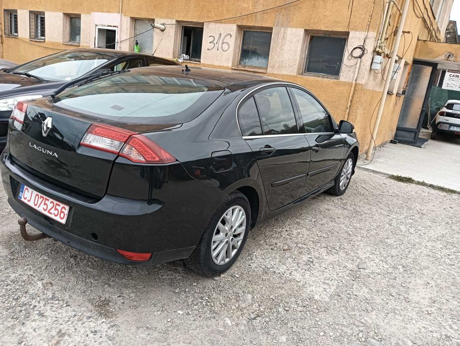 Renault Laguna 2014