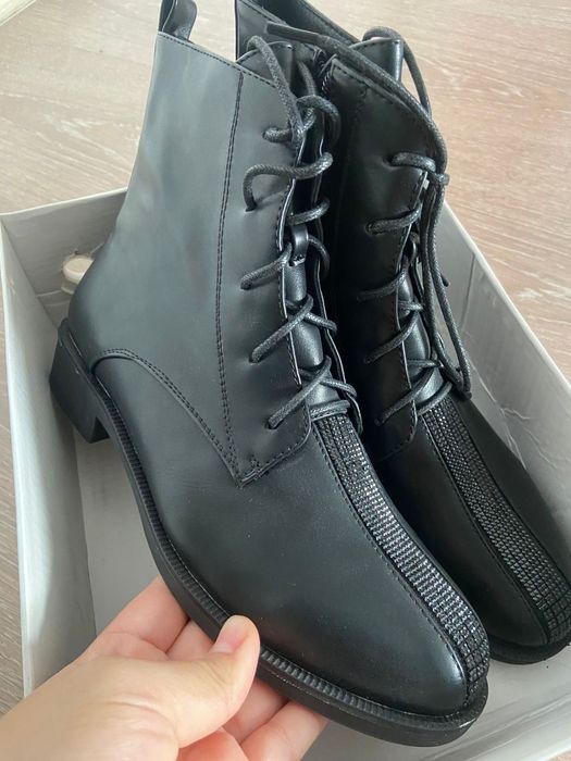 Зимний обувь новый