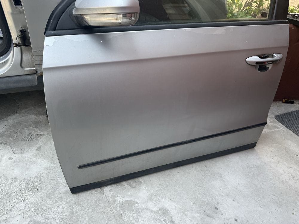 Usa stanga fata vw Passat B6 variant break combi