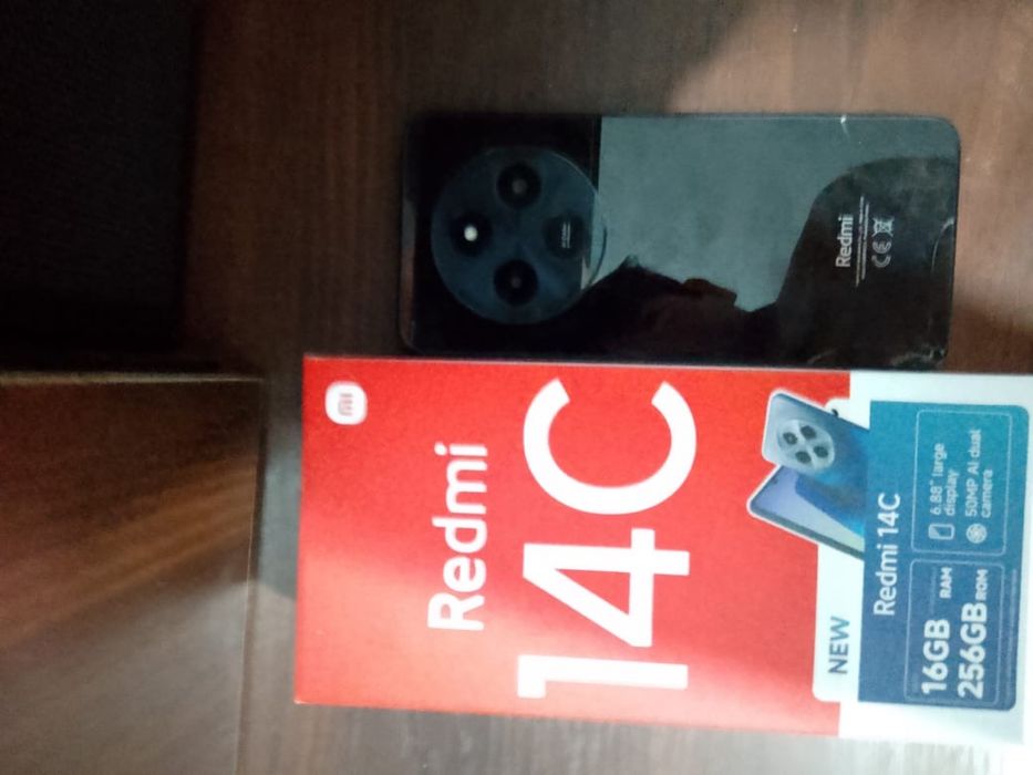 Пролам либо обменяю редми 14с рабит экран на работу не влияти