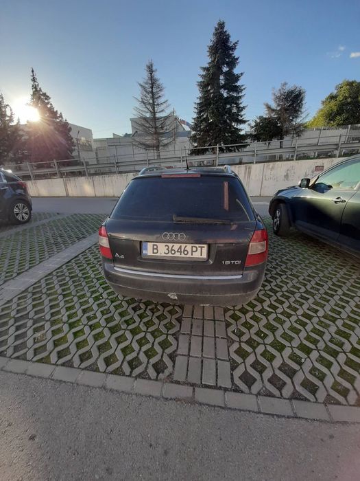 Продавам Ауди а 4 1.9 tdi 131ks