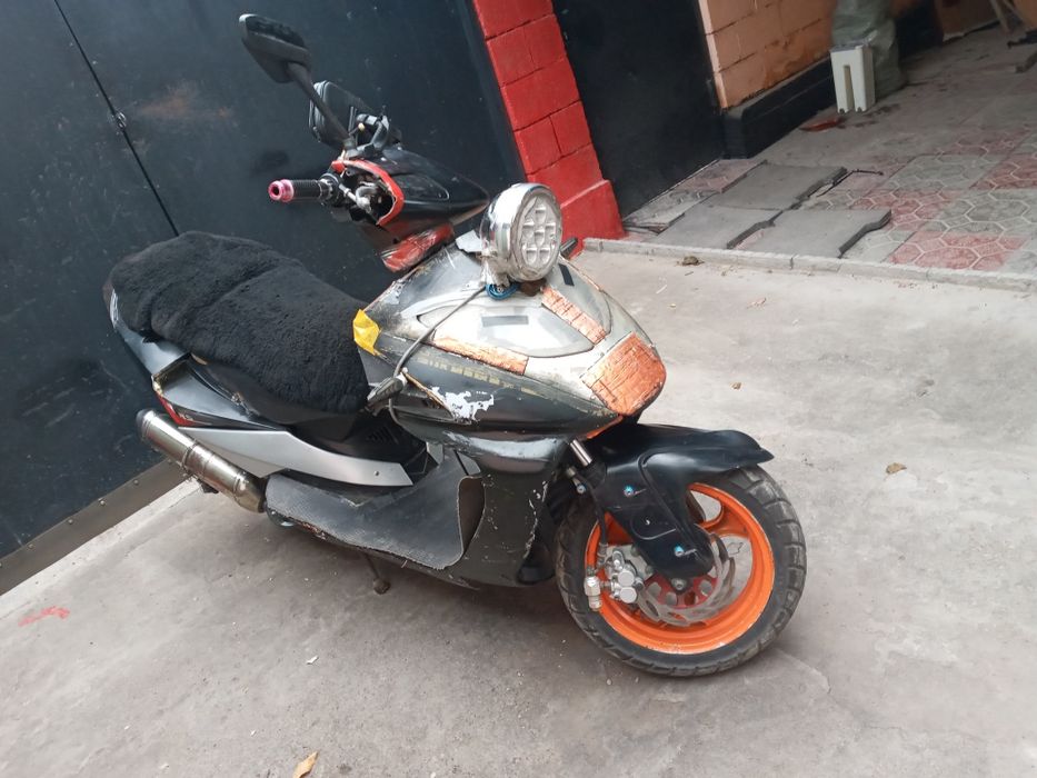 Продам мопед Ротон...