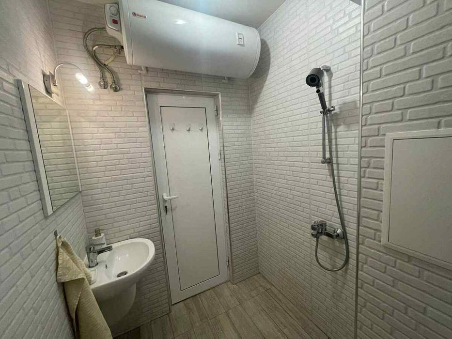 Оферта 12286 - Тристаен апартамент под наем в кв. Кючук Париж