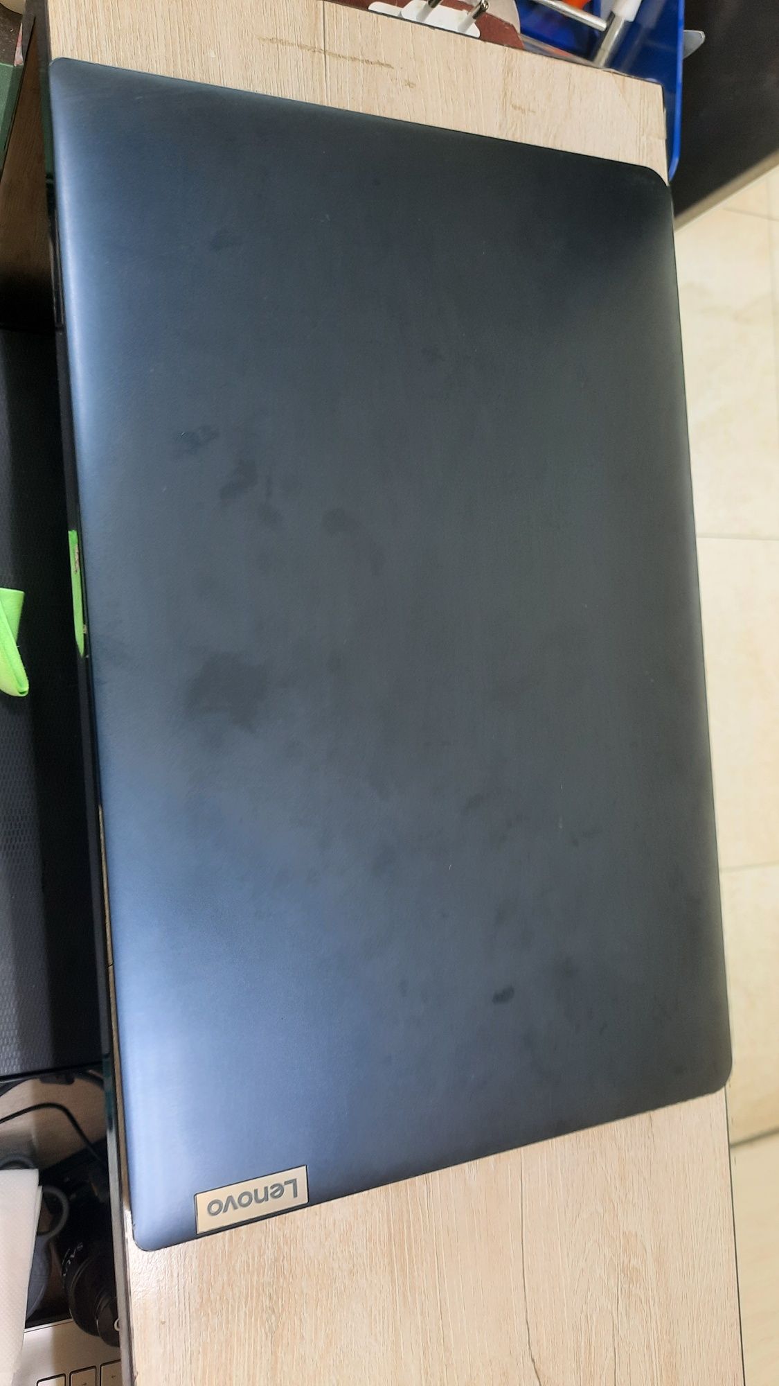 Lenovo Noutbuk .