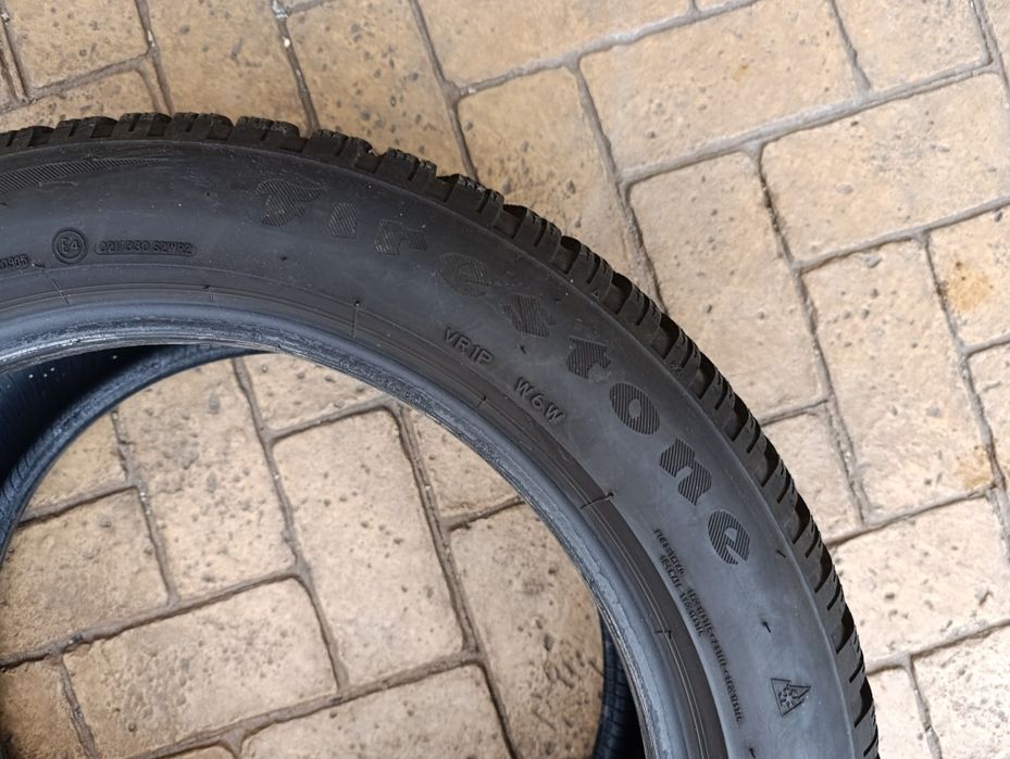 Зимни гуми Feristone 235/50/18 -8мм.