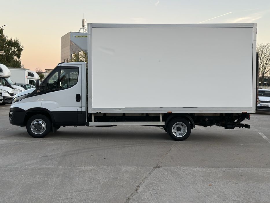 Iveco daily 2018/refrigerare-congelare/10 europaleti/lift 1000kg