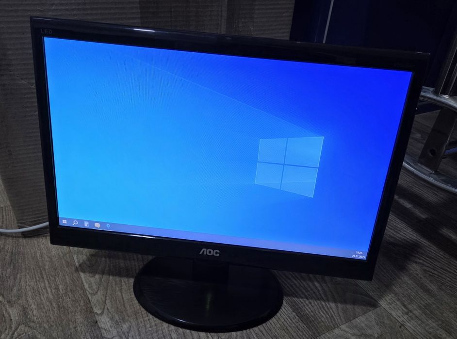 Монитор AOC 18,5"