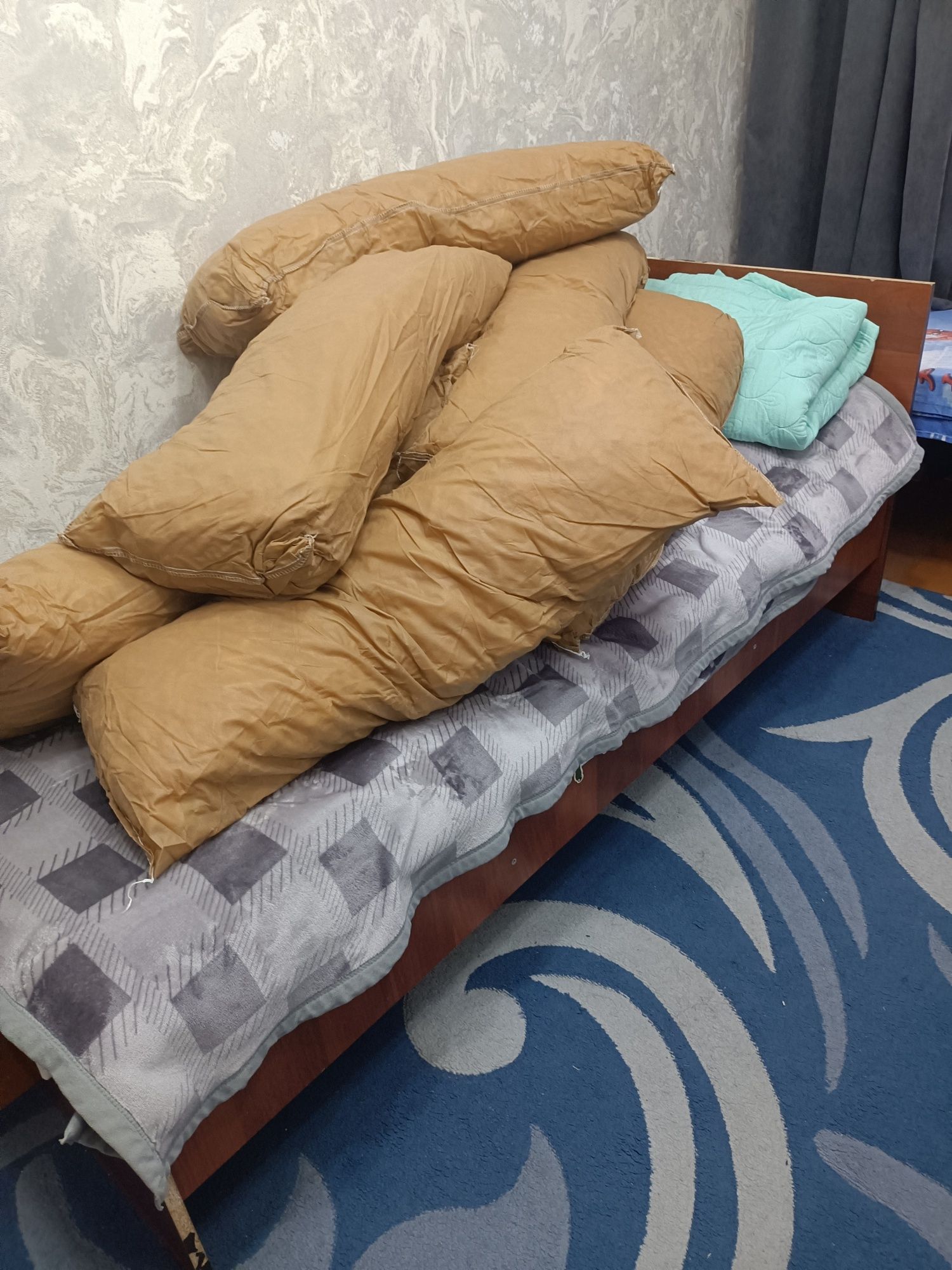 Кровати 1,5 спальные