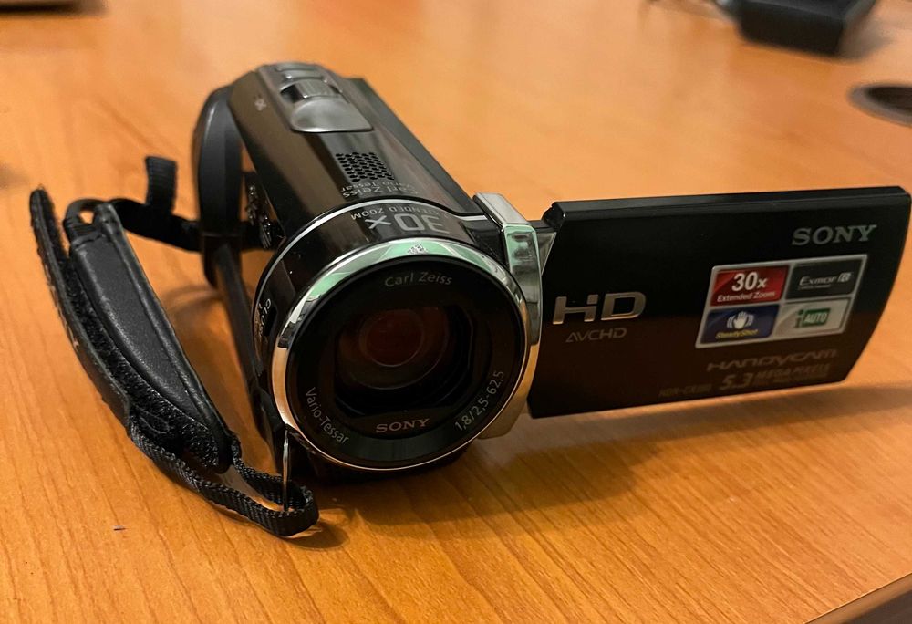 Camera video Sony HDR-CX 190