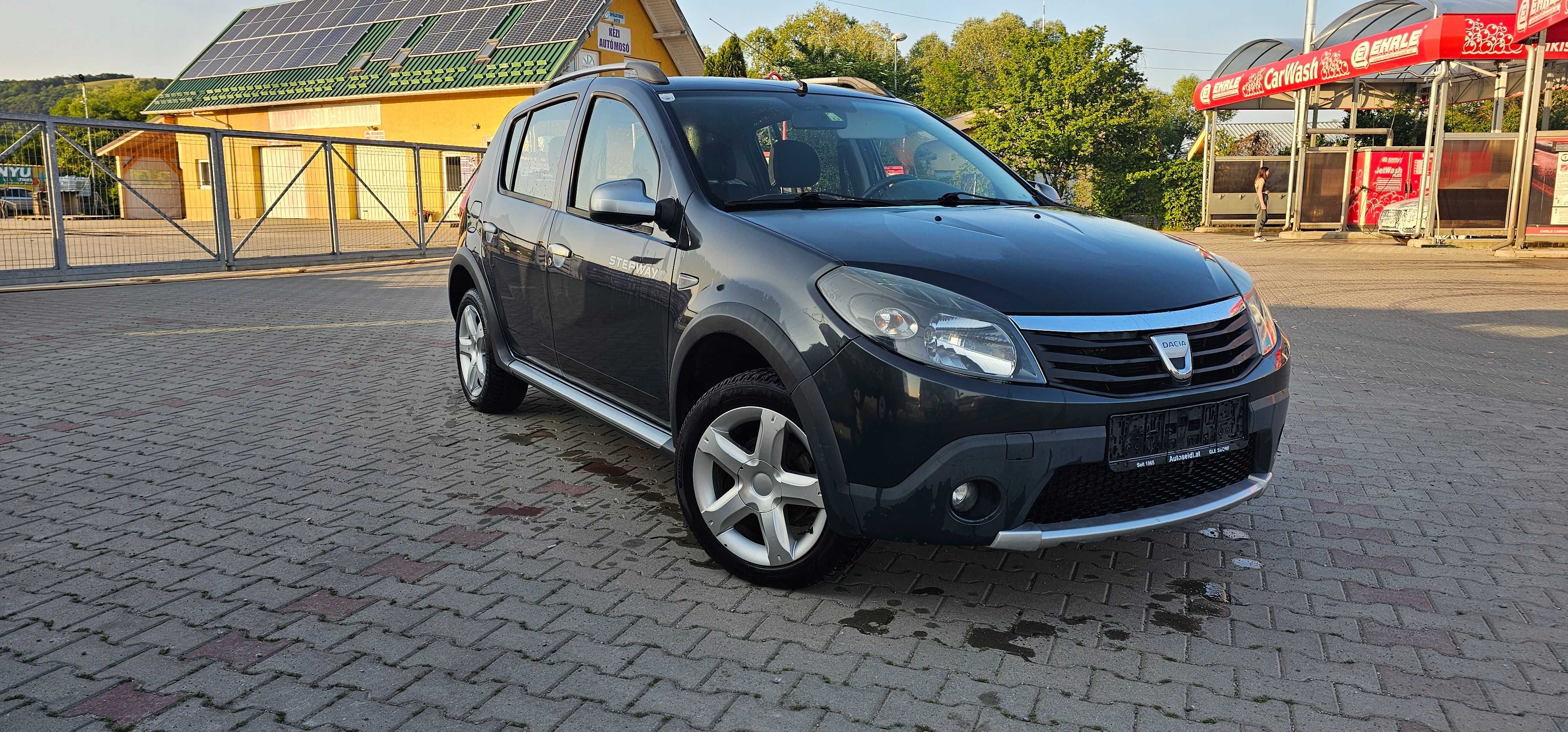 Dacia Sandero StepWay 1.6i,3750€