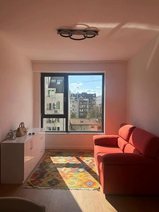 Дава се под наем Двустаен апартамент в София, Зона Б-18 - 65 кв.м за 649 € - Снимка #2