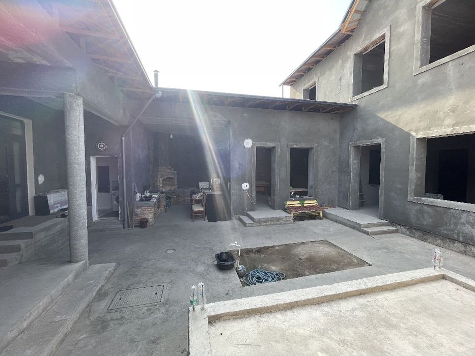 Уй сотилади 4 сотих