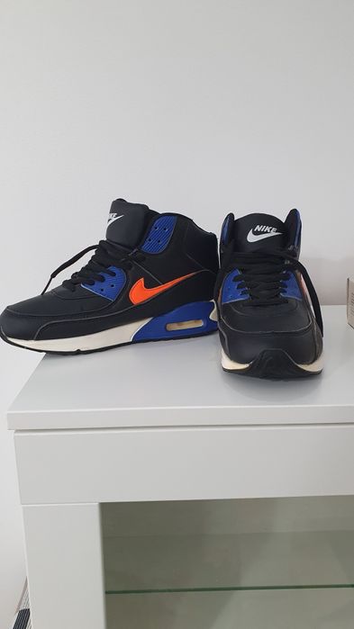 Ботинки на меху размер 36-37