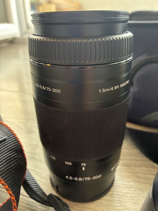 Aparat foto DSLR Sony A200