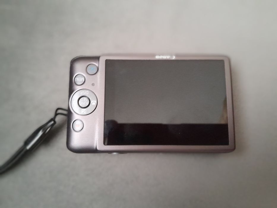 Canon IXUS 115 HS / PowerShot ELPH 100 HS 12.1MP 4x Digital Camera