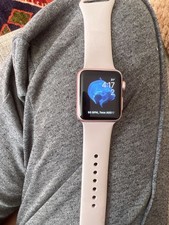 Apple часы 1 серия