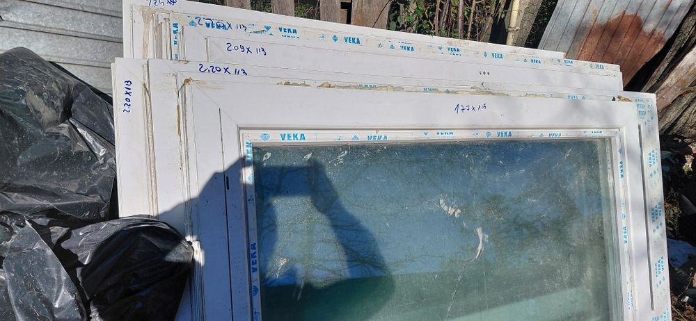 Usi tripan de la veka  in stare foarte buna