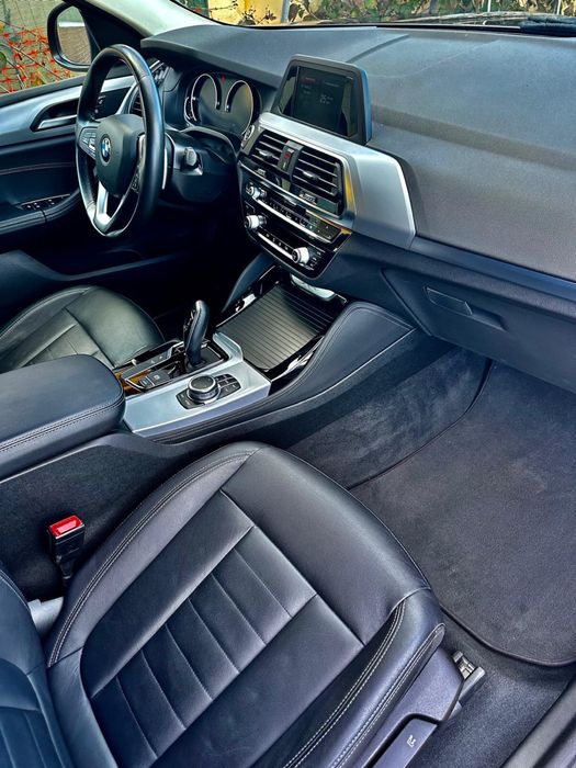 Proprietar Bmw X4 2.0d 190cp euro 6 xdrive 4x4 An:01/2019 cu 98.000 km