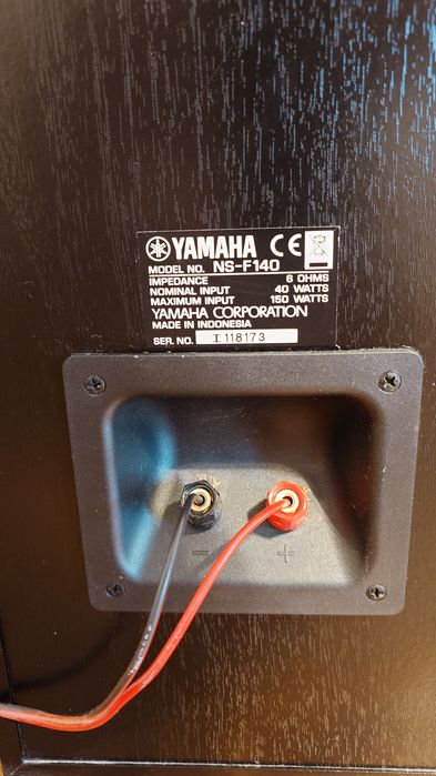 VAND Boxe de podea Yamaha NS-F140 (2 buc)