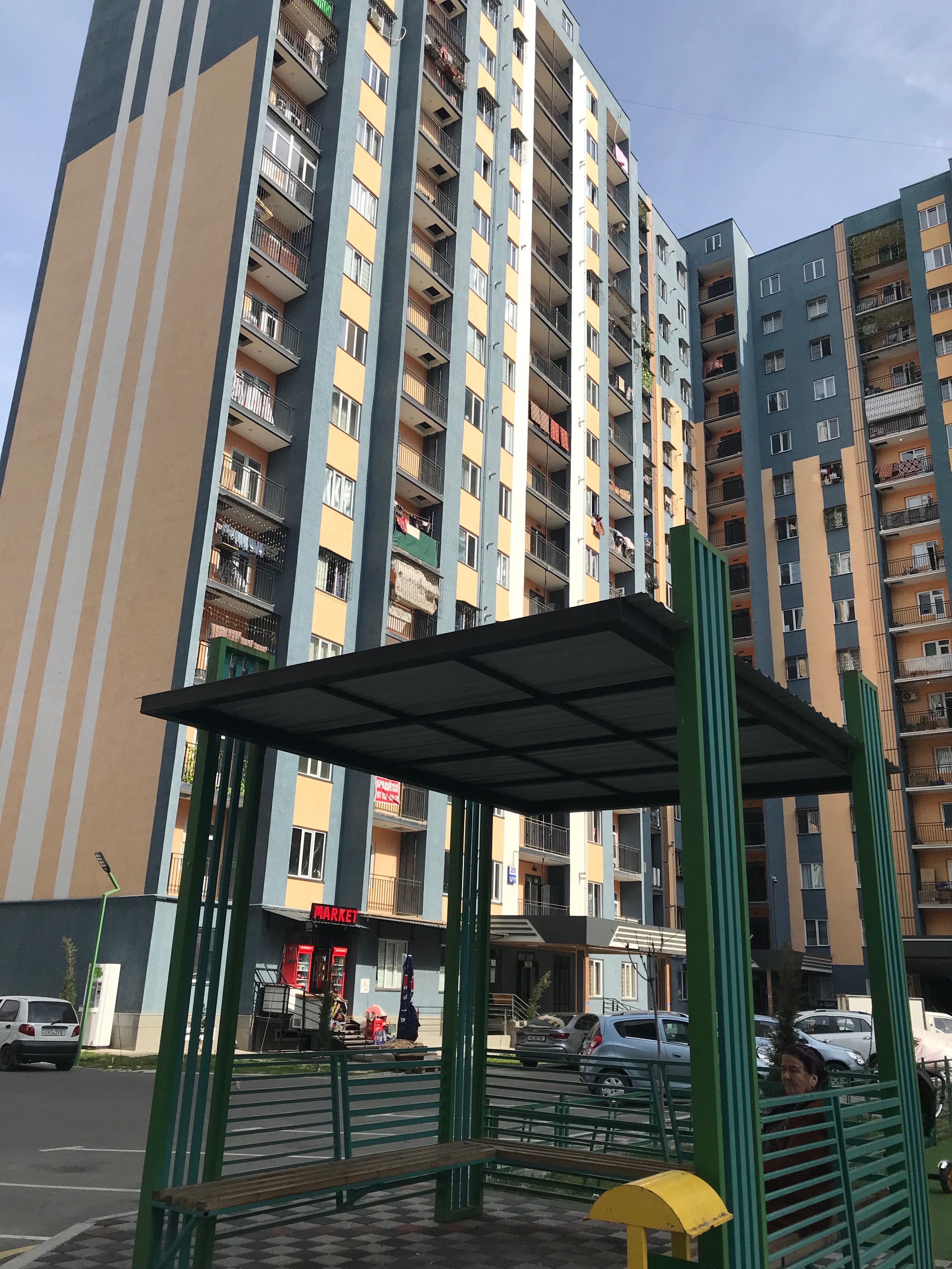 Продается  Сергелий спутник 16- 60 кв не далеко от станций метро