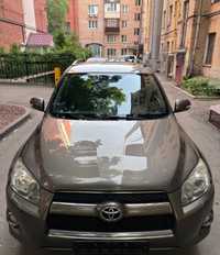 Toyota RAV4 в хорошем состоянии