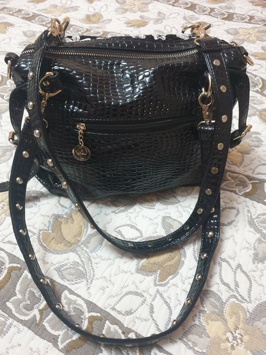 Продам женскую сумочку Новая