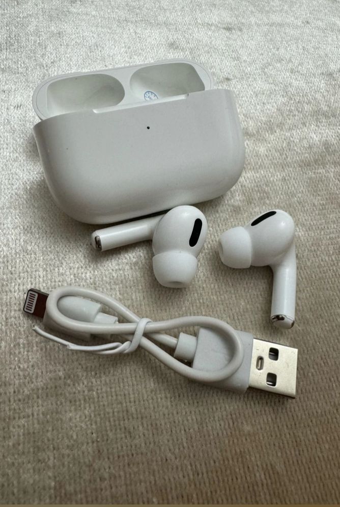 AirPods pro.