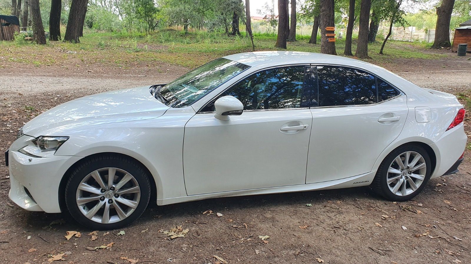 Lexus IS 300h, hybrid