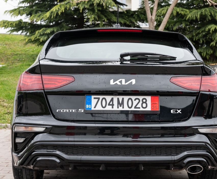 Продавам Kia Forte 5 2024г.