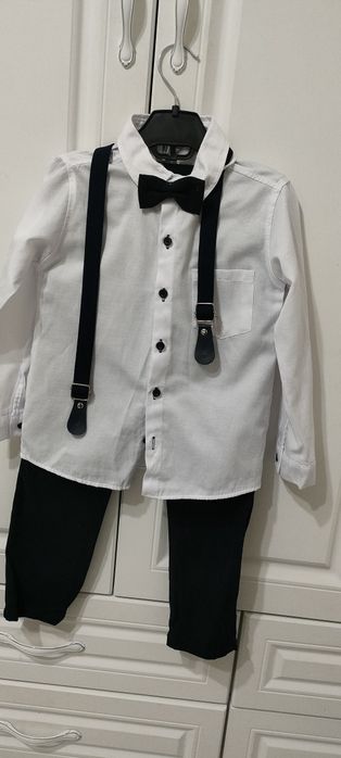 Продам костюм на мальчика
