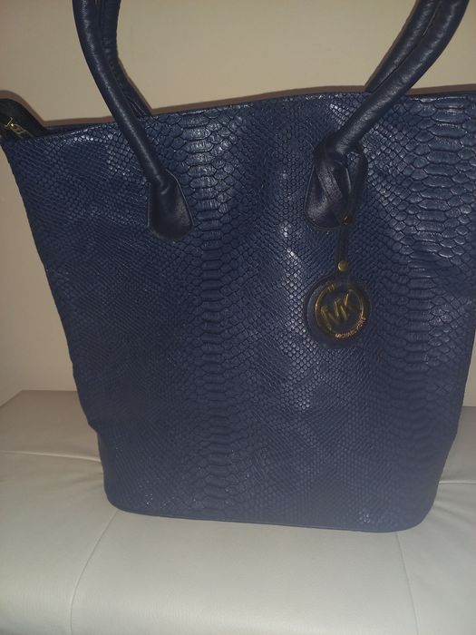 Голяма синя дамска чанта