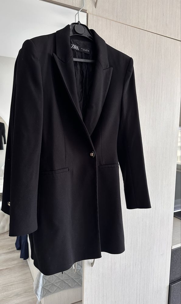 Нови блейзъри zara
