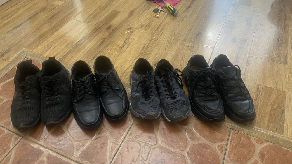 Продаю обуви 39-40 размер