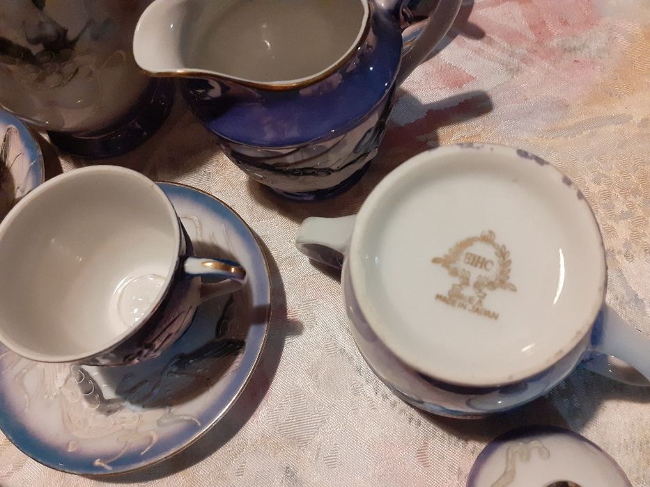 Doua Seturi pretioase   de ceai de ceramica fina japoneza