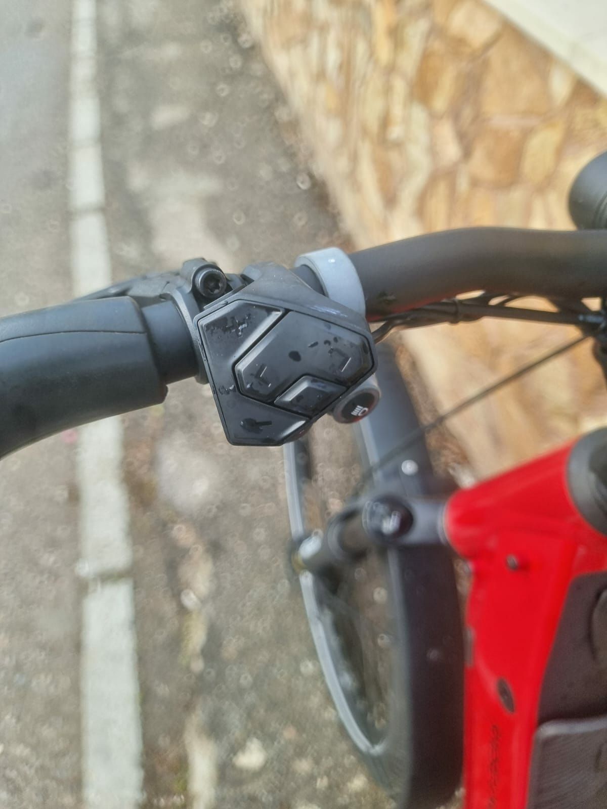 Bicicletă electrică