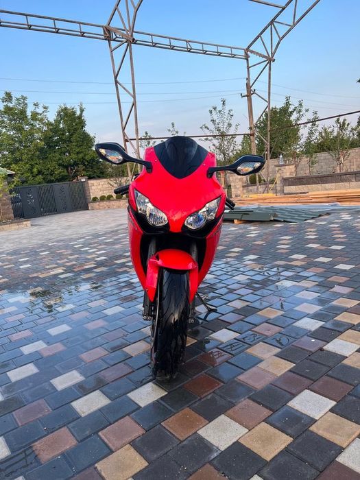 Vând HONDA CBR 1000 RR SC 59