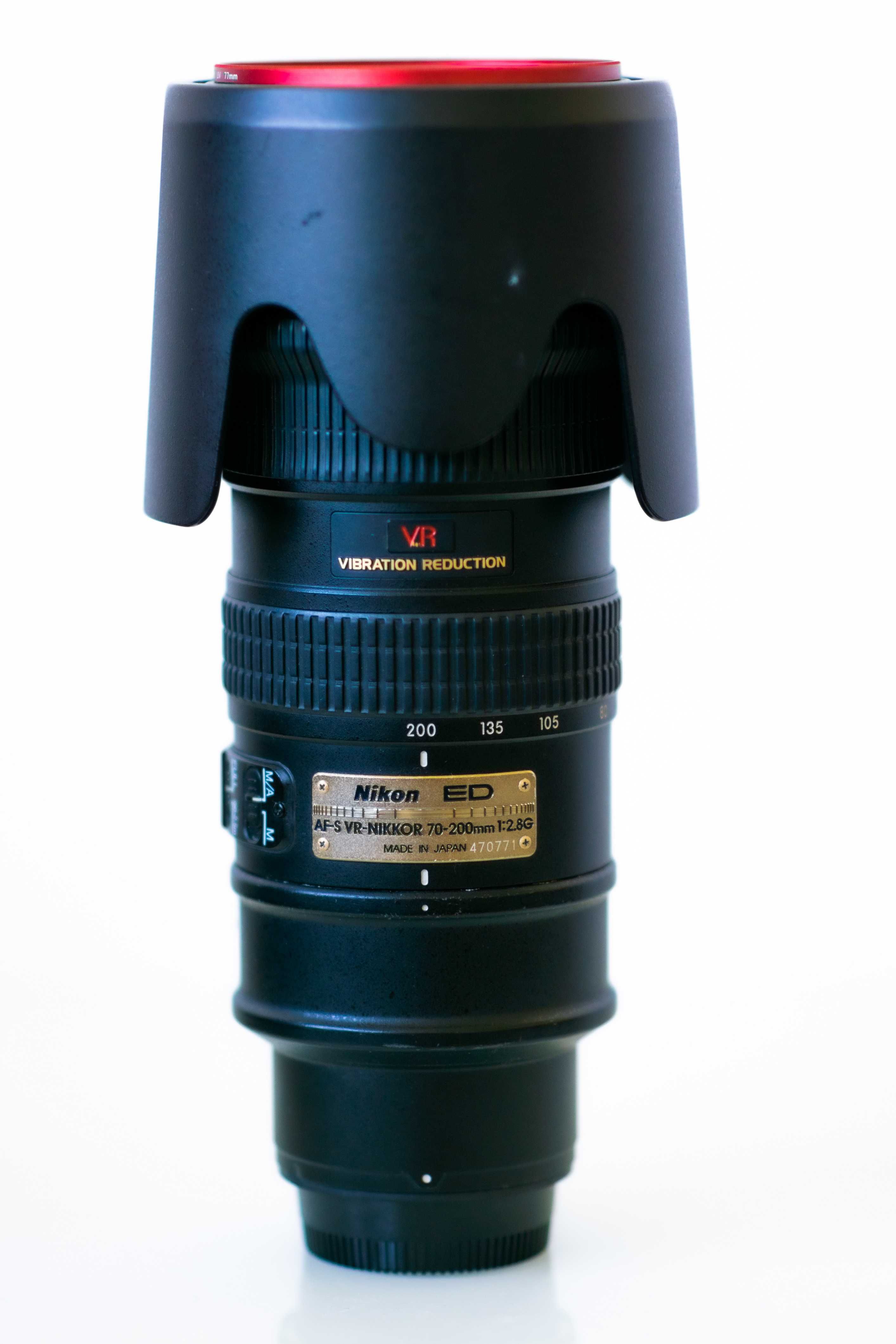 Obiectiv NIKON 70 - 200 mm f 2.8 VR1, "Gold Plate" cu stabilizare