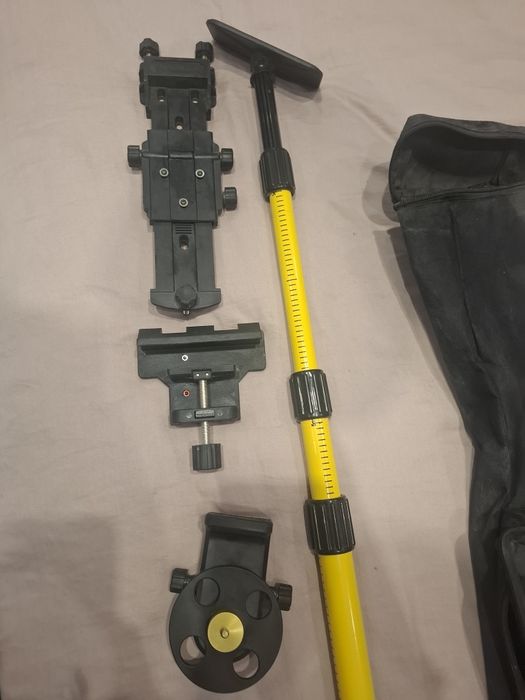 Телескопичен прът за лазерен нивелир STANLEY 280см