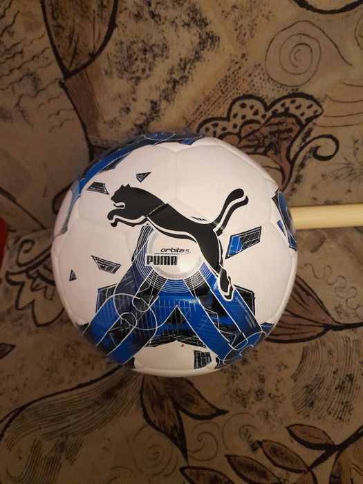 Pantofi puma V5.10 ,si minge Puma Orbita 5