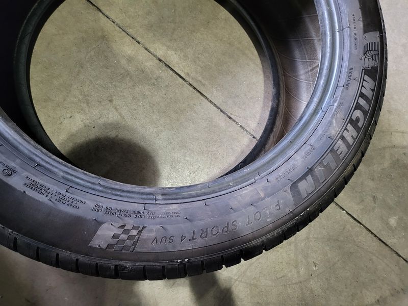275/45/21 MICHELIN 4бр