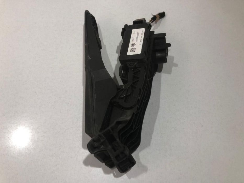Pedala acceleratie Volkswagen Golf 6 (2008-2013) 1.4 mpi CGGA 1K1721503T