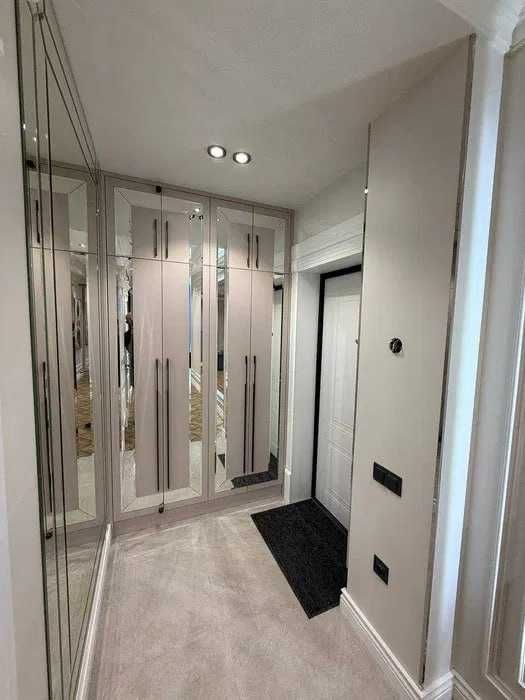 Yakkasaroy City Mall , Тип строения: Кирпич
Ориентир: Кушбеги, 73м2 !!