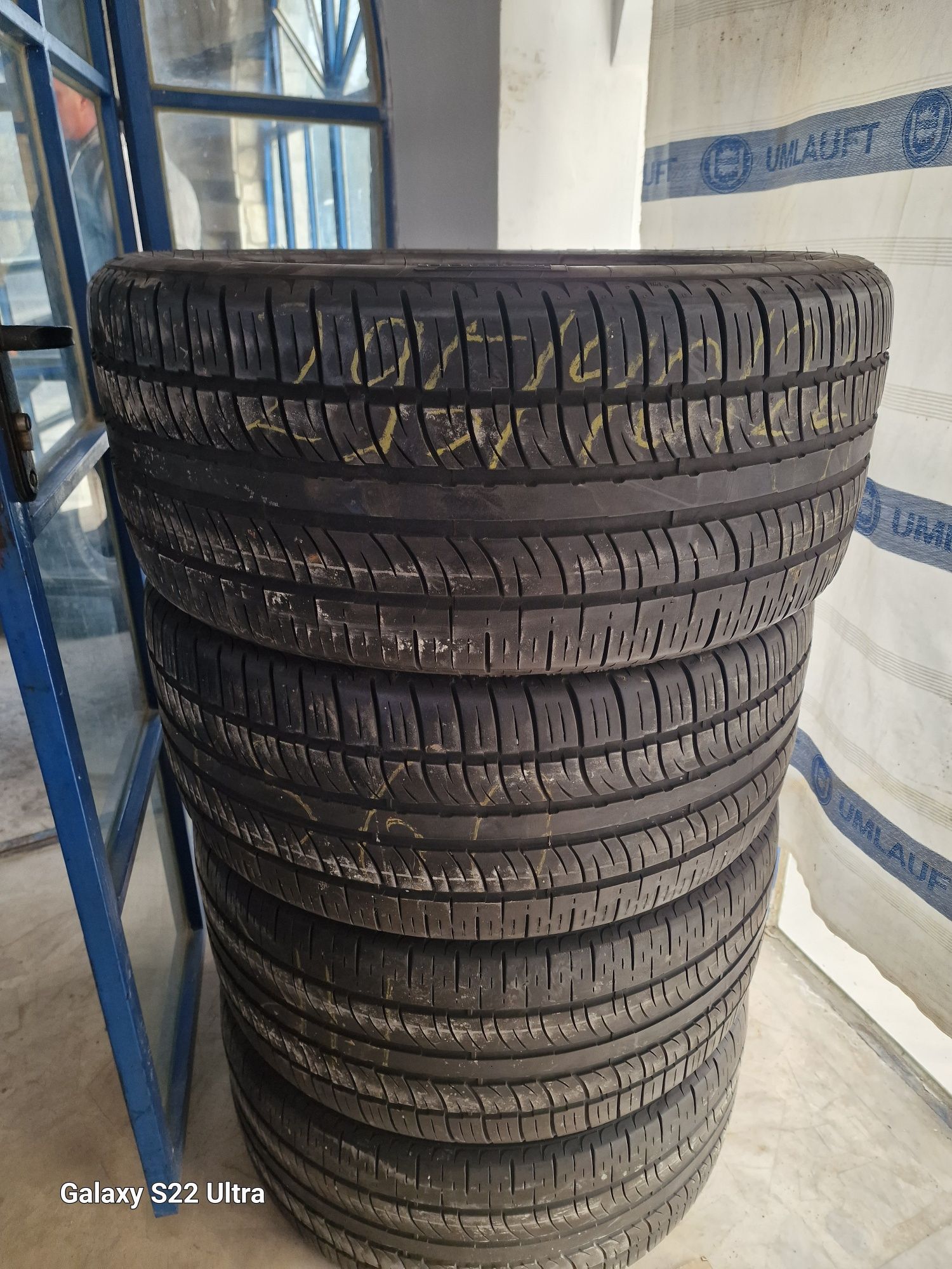295 40 22 Pirelli внос от Германия Замъка Ямбол