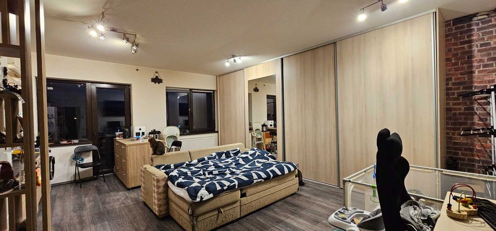Apartament tip Studio Modern în Zona Liniștită Stupini