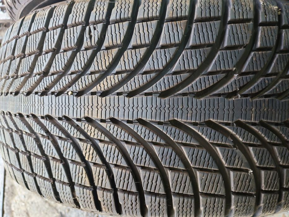 2 Anvelope iarna Michelin 265.40.21