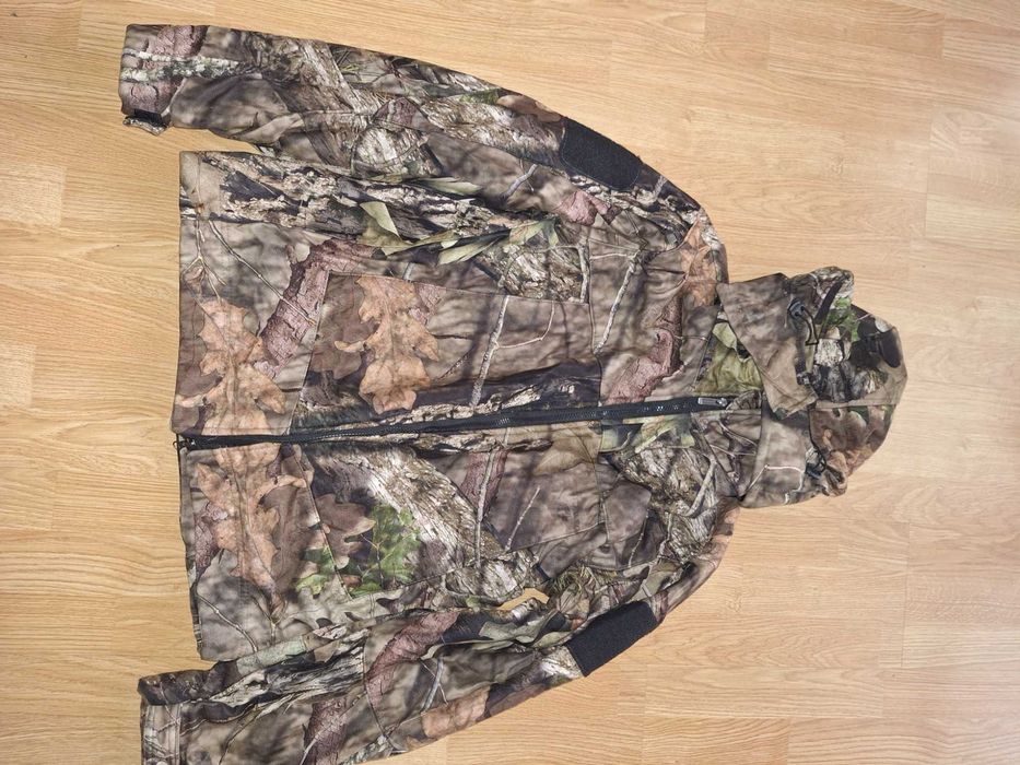 Камуфлажни дрехи