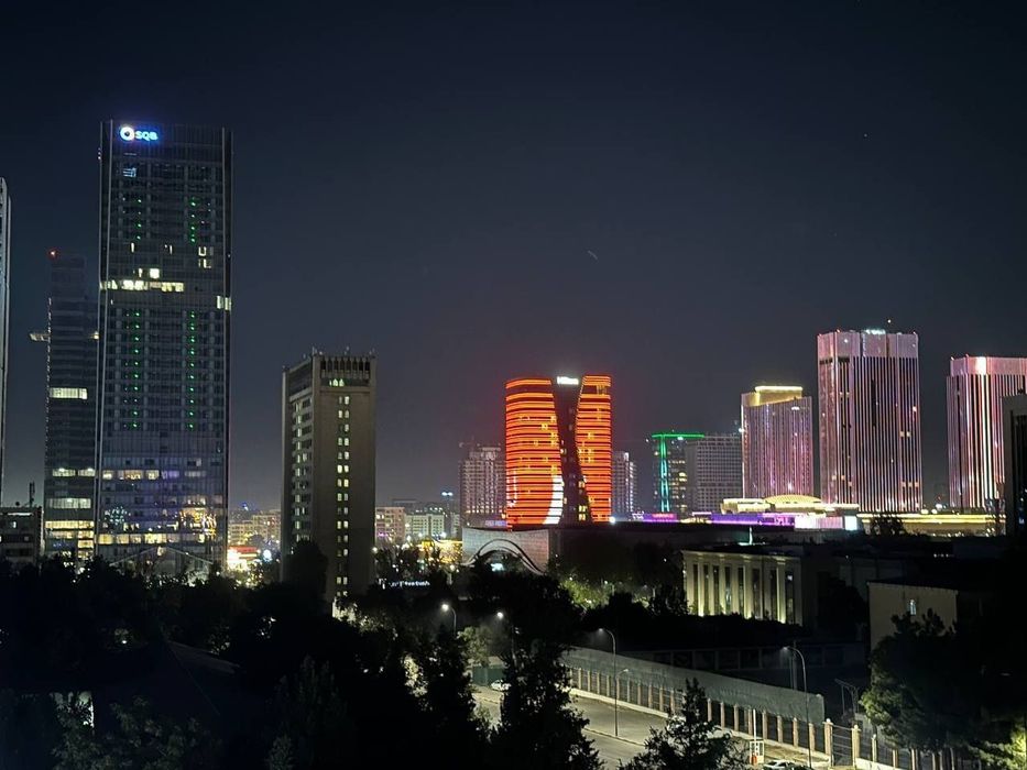 СРОЧНО!!! Продается Дружба Народов 2/8/9 Балкон 1×7 Ор: Нархоз универс